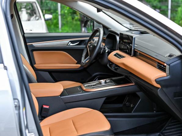 Haval Jolion I с пробегом 2021 года, цена 1 860 000 рублей, 31355 км, внедорожник, Автокод Объявления
