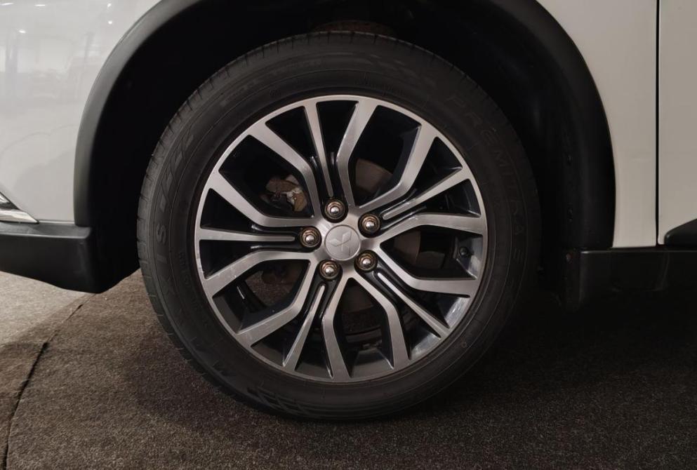 Mitsubishi Outlander III Рестайлинг 2 Ярославль  - изображение 28