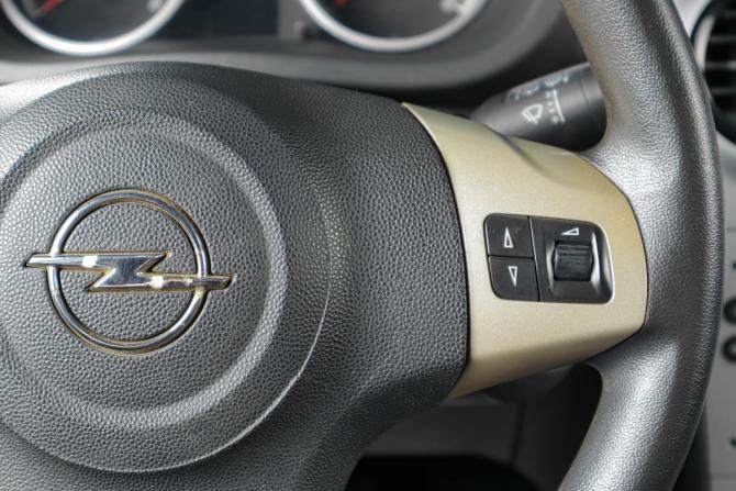 Opel Corsa D с пробегом 2010 года, цена 599 000 рублей, 162000 км, хэтчбек, Автокод Объявления