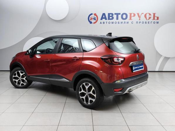 Renault Kaptur I Рестайлинг с пробегом 2021 года, цена 1 337 000 рублей, 116678 км, внедорожник, Автокод Объявления