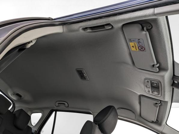 Suzuki SX4 II (S-Cross) Рестайлинг с пробегом 2018 года, цена 1 385 500 рублей, 236939 км, хэтчбек, Автокод Объявления