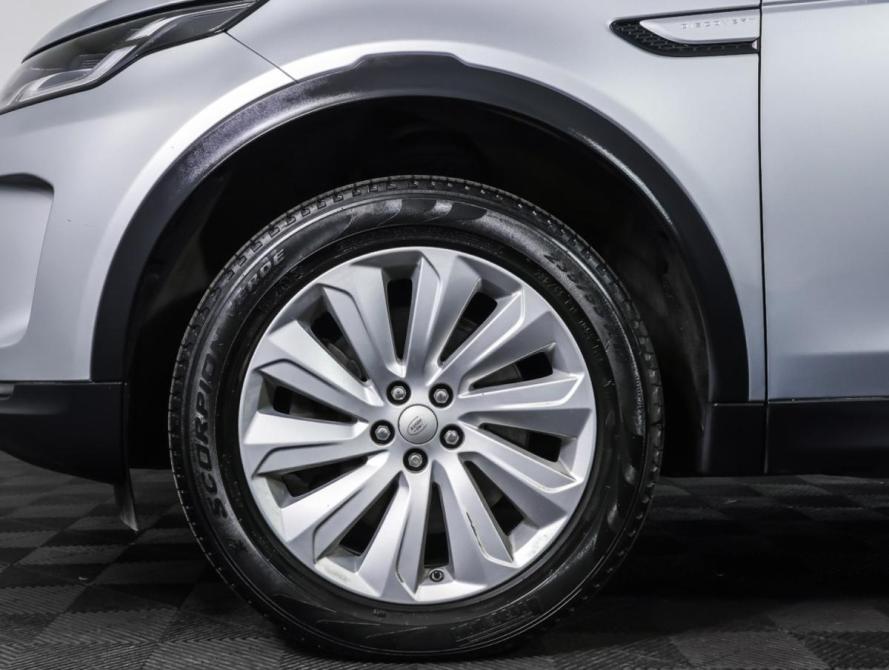 Land Rover Discovery Sport I Рестайлинг Москва  - изображение 28