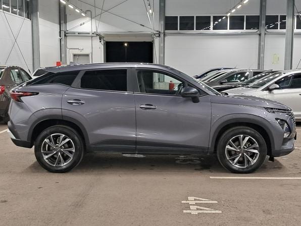 Omoda C5 I с пробегом 2024 года, цена 1 835 000 рублей, 38075 км, внедорожник, Автокод Объявления