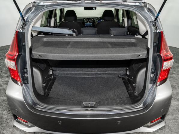 Nissan Note II Рестайлинг с пробегом 2019 года, цена 1 265 000 рублей, 77547 км, хэтчбек, Автокод Объявления