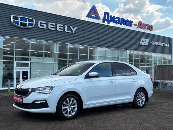 Skoda Rapid II с пробегом 2021 года, цена 1 650 000 рублей, 112450 км, лифтбек, Автокод Объявления