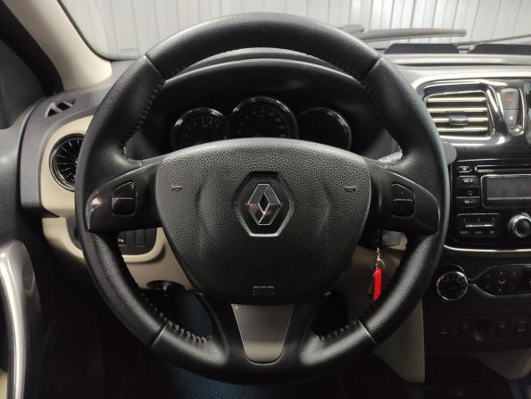 Renault Logan II с пробегом 2014 года, цена 610 000 рублей, 120000 км, седан, Автокод Объявления