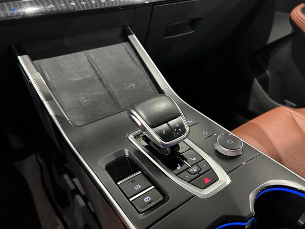 Omoda C5 I с пробегом 2023 года, цена 1 749 000 рублей, 60719 км, внедорожник, Автокод Объявления