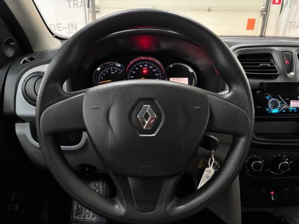 Renault Logan II с пробегом 2014 года, цена 466 000 рублей, 247000 км, седан, Автокод Объявления