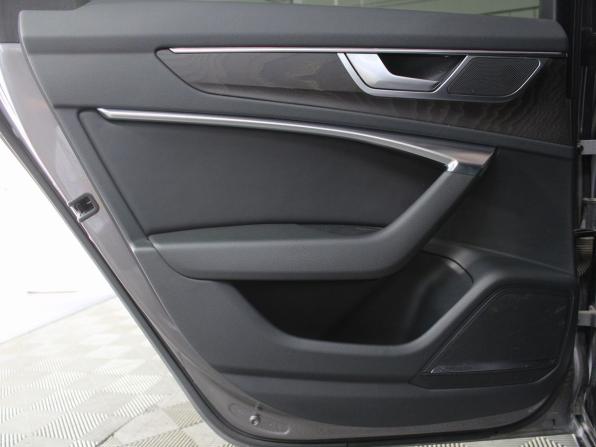 Audi A6 V (C8) с пробегом 2021 года, цена 4 280 000 рублей, 91400 км, седан, Автокод Объявления