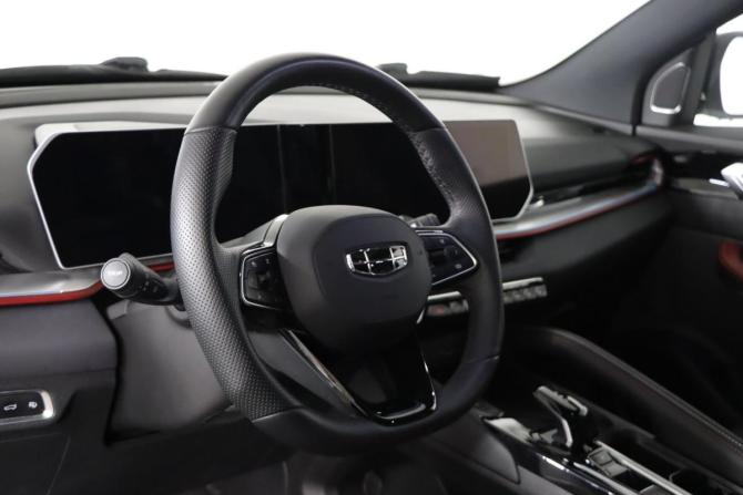 Geely Coolray I Рестайлинг с пробегом 2024 года, цена 2 299 990 рублей, 19517 км, внедорожник, Автокод Объявления
