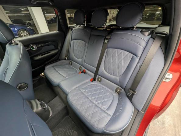 Mini Clubman II Рестайлинг с пробегом 2019 года, цена 2 325 000 рублей, 48300 км, универсал, Автокод Объявления