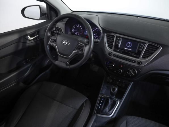 Hyundai Solaris II с пробегом 2019 года, цена 1 189 000 рублей, 164946 км, седан, Автокод Объявления