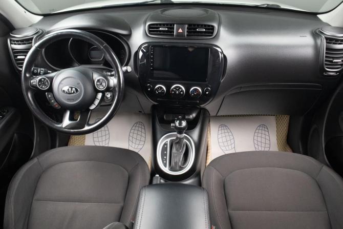 Kia Soul II Рестайлинг с пробегом 2018 года, цена 1 559 000 рублей, 78946 км, хэтчбек, Автокод Объявления
