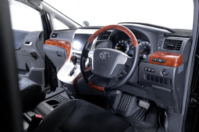 Toyota Alphard II с пробегом 2010 года, цена 2 349 000 рублей, 200474 км, минивэн, Автокод Объявления