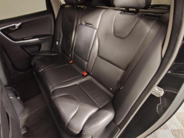 Volvo XC60 I Рестайлинг с пробегом 2015 года, цена 2 135 000 рублей, 195840 км, внедорожник, Автокод Объявления