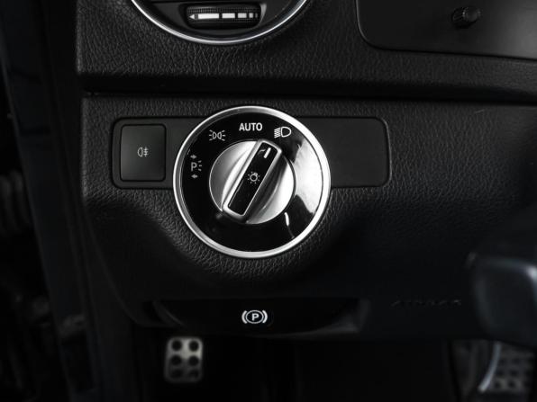 Mercedes-Benz C-Класс III (W204) Рестайлинг с пробегом 2011 года, цена 1 519 000 рублей, 202397 км, седан, Автокод Объявления