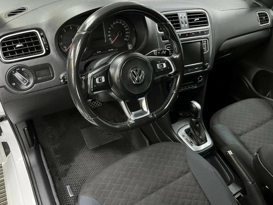 Volkswagen Polo V Рестайлинг Набережные Челны  - изображение 8