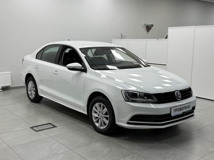 Volkswagen Jetta VI Рестайлинг Казань  - изображение 3
