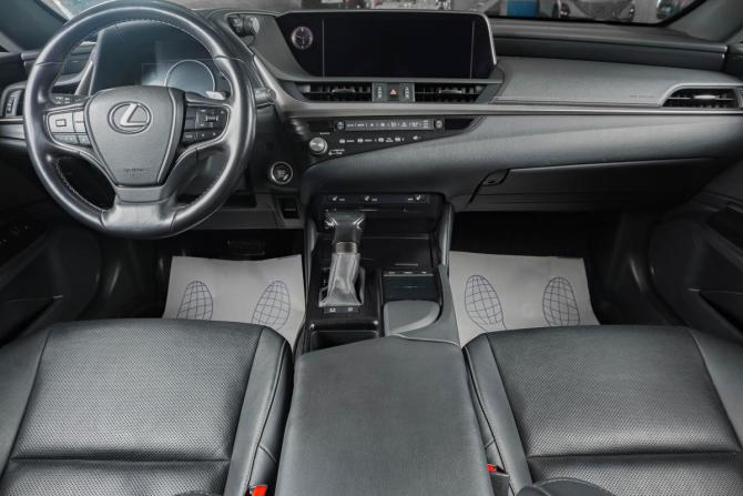 Lexus ES VII с пробегом 2021 года, цена 4 299 000 рублей, 125402 км, седан, Автокод Объявления