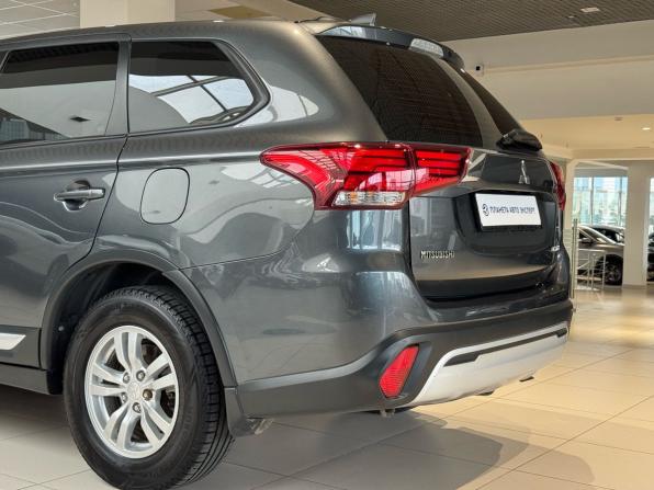 Mitsubishi Outlander III Рестайлинг 3 с пробегом 2019 года, цена 1 770 000 рублей, 180596 км, внедорожник, Автокод Объявления