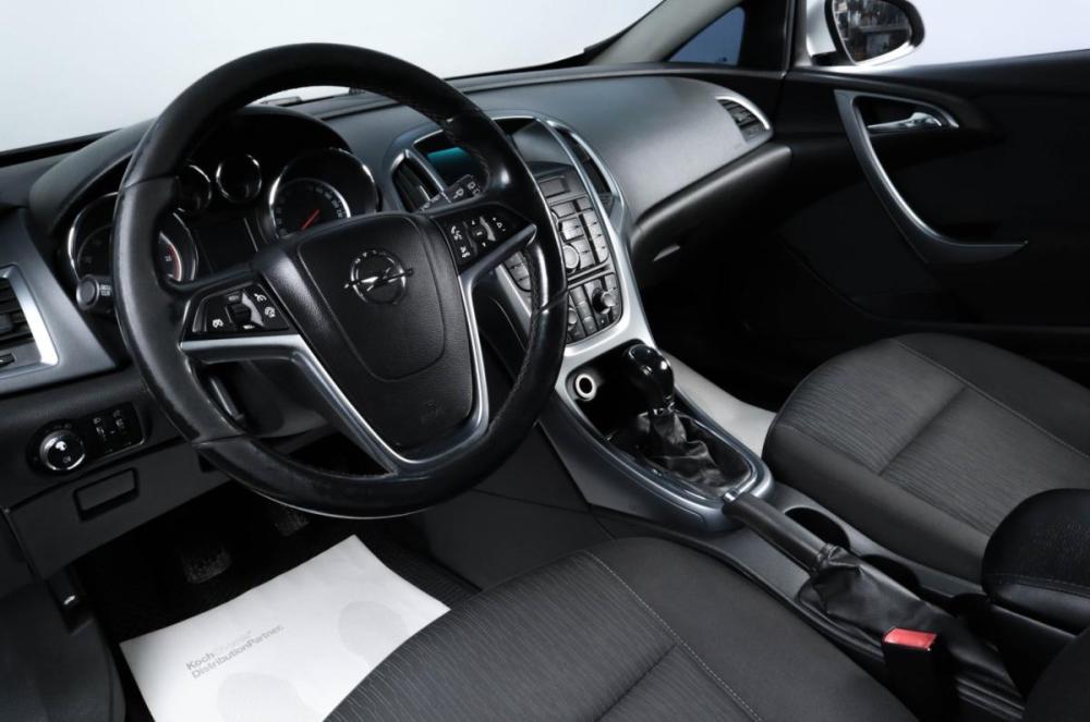 Opel Astra J Рестайлинг Челябинск  - изображение 8