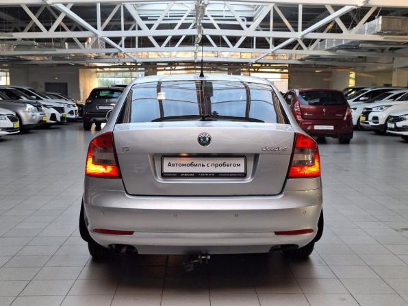 Skoda Octavia II (A5) Рестайлинг с пробегом 2010 года, цена 600 000 рублей, 276974 км, лифтбек, Автокод Объявления