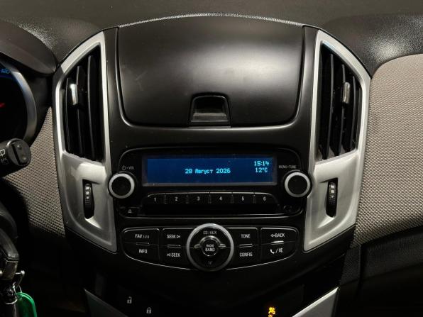 Chevrolet Cruze I Рестайлинг с пробегом 2013 года, цена 740 000 рублей, 138175 км, хэтчбек, Автокод Объявления