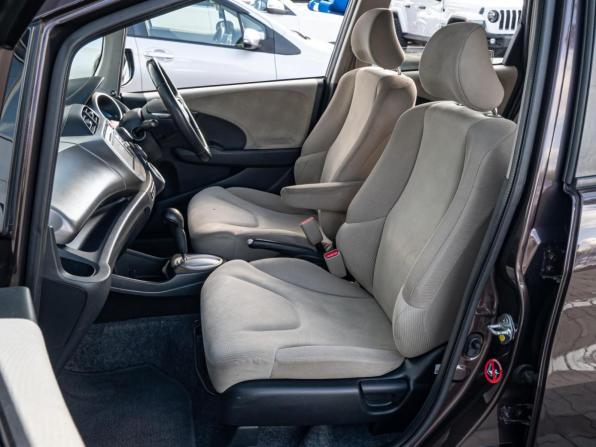 Honda Fit II с пробегом 2011 года, цена 800 000 рублей, 159069 км, хэтчбек, Автокод Объявления
