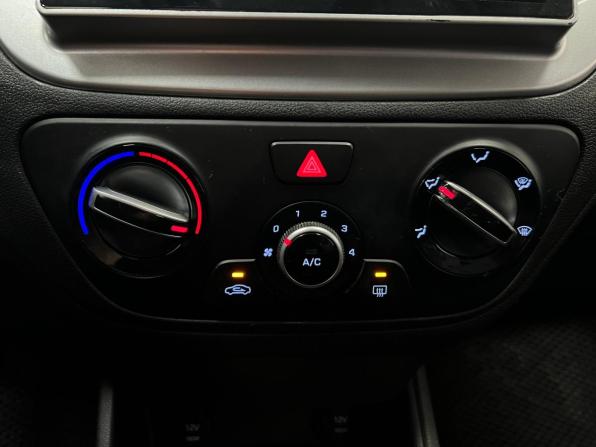Hyundai Solaris II Рестайлинг с пробегом 2020 года, цена 1 240 000 рублей, 78000 км, седан, Автокод Объявления