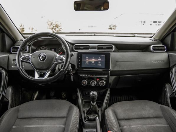 Renault Duster II с пробегом 2022 года, цена 1 688 000 рублей, 101635 км, внедорожник, Автокод Объявления