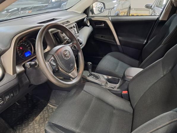 Toyota RAV4 IV (XA40) с пробегом 2015 года, цена 1 930 000 рублей, 173288 км, внедорожник, Автокод Объявления