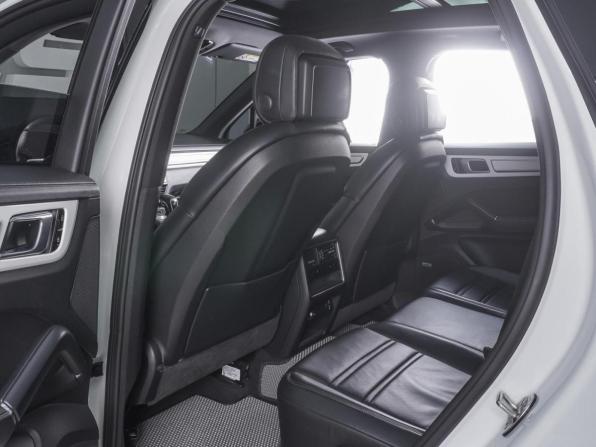 Porsche Cayenne III с пробегом 2019 года, цена 6 900 000 рублей, 123430 км, внедорожник, Автокод Объявления