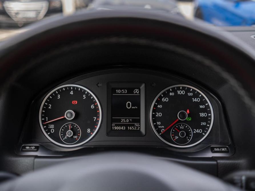 Volkswagen Tiguan I Рестайлинг Сочи  - изображение 18