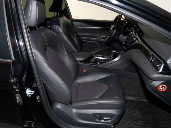 Toyota Camry VIII (XV70) с пробегом 2019 года, цена 2 388 000 рублей, 173316 км, седан, Автокод Объявления