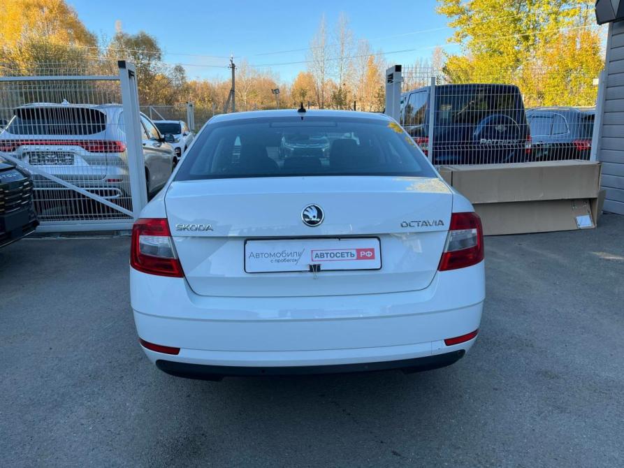 Skoda Octavia III (A7) Рестайлинг Нижнекамск  - изображение 8