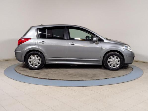 Nissan Tiida I Рестайлинг с пробегом 2012 года, цена 729 900 рублей, 171000 км, хэтчбек, Автокод Объявления