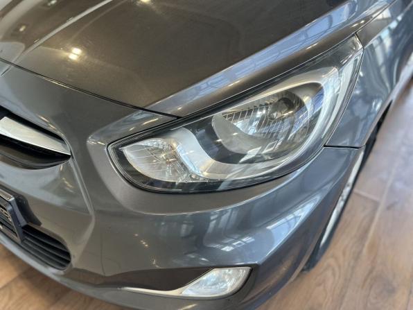 Hyundai Solaris I с пробегом 2011 года, цена 629 000 рублей, 152134 км, хэтчбек, Автокод Объявления