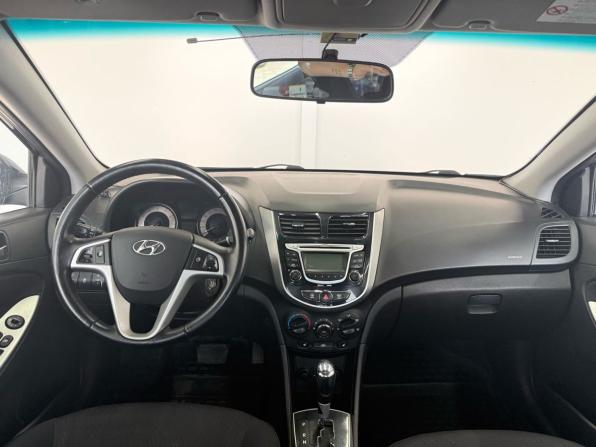Hyundai Solaris I с пробегом 2011 года, цена 699 000 рублей, 234912 км, седан, Автокод Объявления