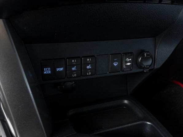 Toyota RAV4 IV (XA40) Рестайлинг с пробегом 2019 года, цена 2 259 000 рублей, 172588 км, внедорожник, Автокод Объявления