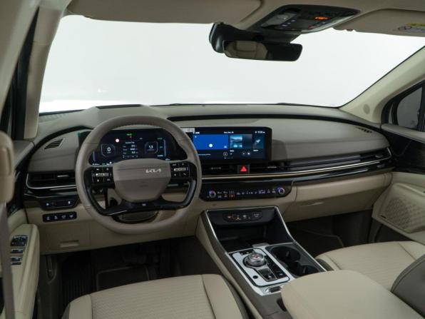 Kia Carnival IV Рестайлинг с пробегом 2025 года, цена 7 495 055 рублей, 357 км, минивэн, Автокод Объявления