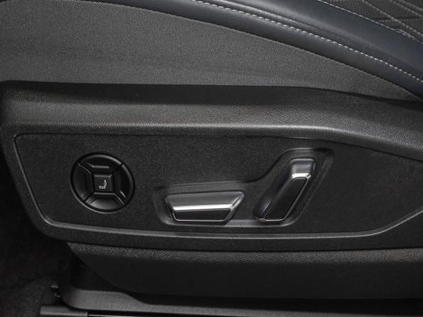 Audi Q5 III (GU) с пробегом 2025 года, цена 5 980 000 рублей, 11054 км, внедорожник, Автокод Объявления