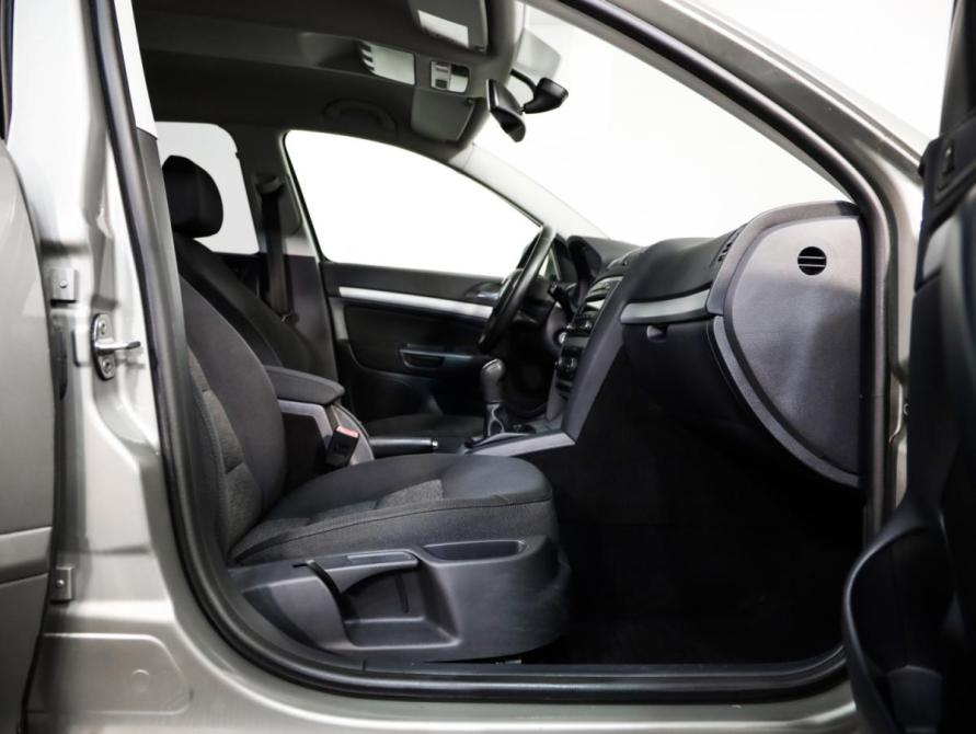 Skoda Octavia II (A5) Рестайлинг Санкт-Петербург  - изображение 20