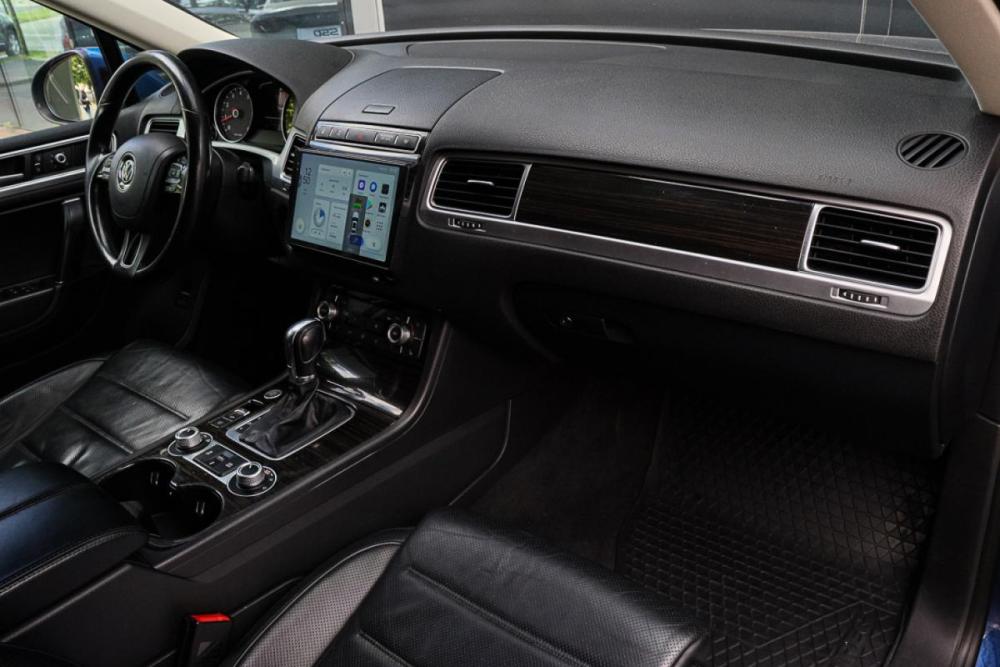 Volkswagen Touareg II Рестайлинг Москва  - изображение 8