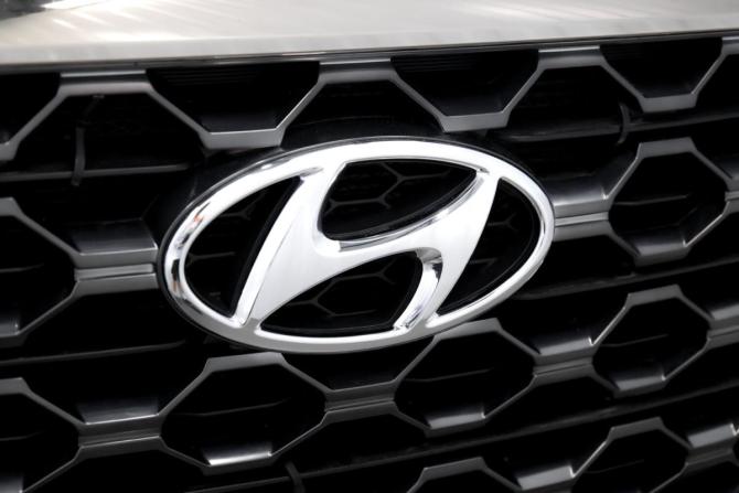 Hyundai Santa Fe IV с пробегом 2018 года, цена 2 799 000 рублей, 95000 км, внедорожник, Автокод Объявления