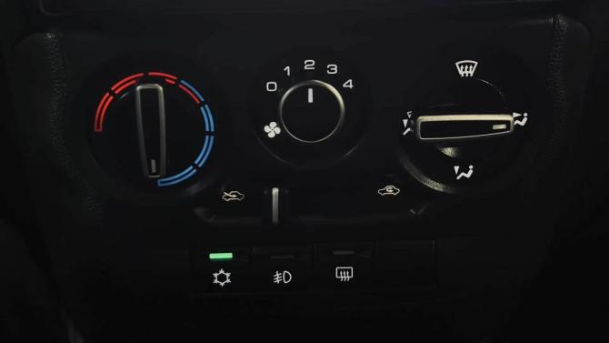 Lada (ВАЗ) Granta I Рестайлинг с пробегом 2024 года, цена 770 000 рублей, 45773 км, лифтбек, Автокод Объявления