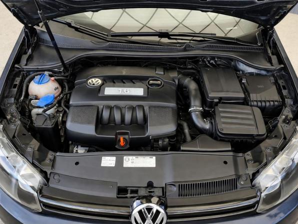 Volkswagen Golf VI с пробегом 2010 года, цена 927 000 рублей, 97805 км, хэтчбек, Автокод Объявления