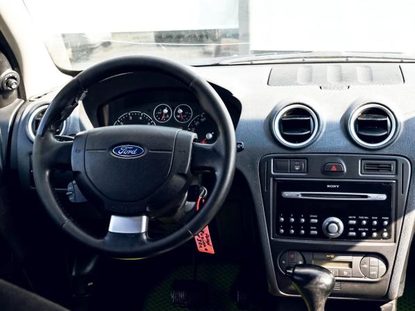 Ford Fusion I Рестайлинг с пробегом 2007 года, цена 438 000 рублей, 313330 км, хэтчбек, Автокод Объявления