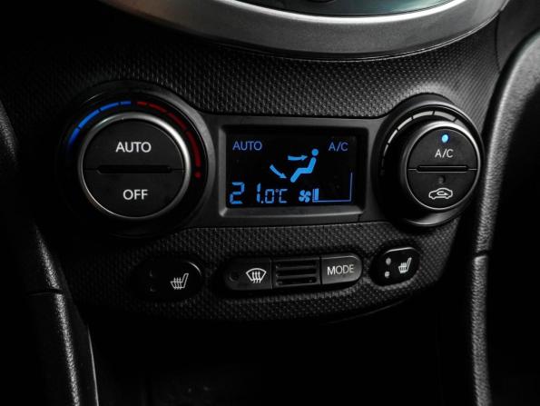 Hyundai Solaris I Рестайлинг с пробегом 2016 года, цена 1 045 000 рублей, 118802 км, седан, Автокод Объявления