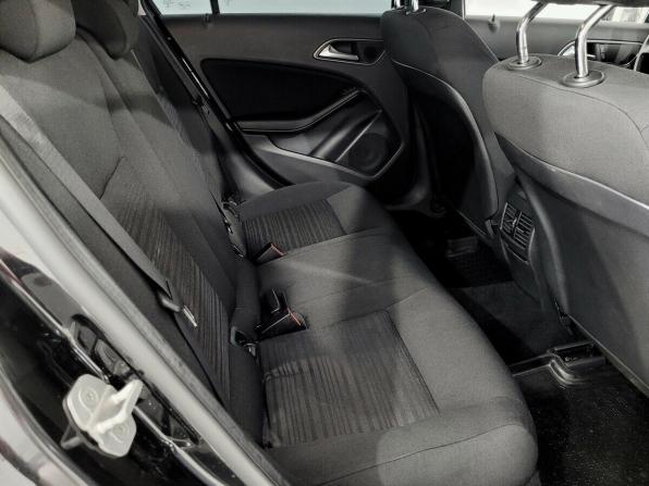 Mercedes-Benz A-Класс III (W176) Рестайлинг с пробегом 2015 года, цена 1 180 000 рублей, 221356 км, хэтчбек, Автокод Объявления