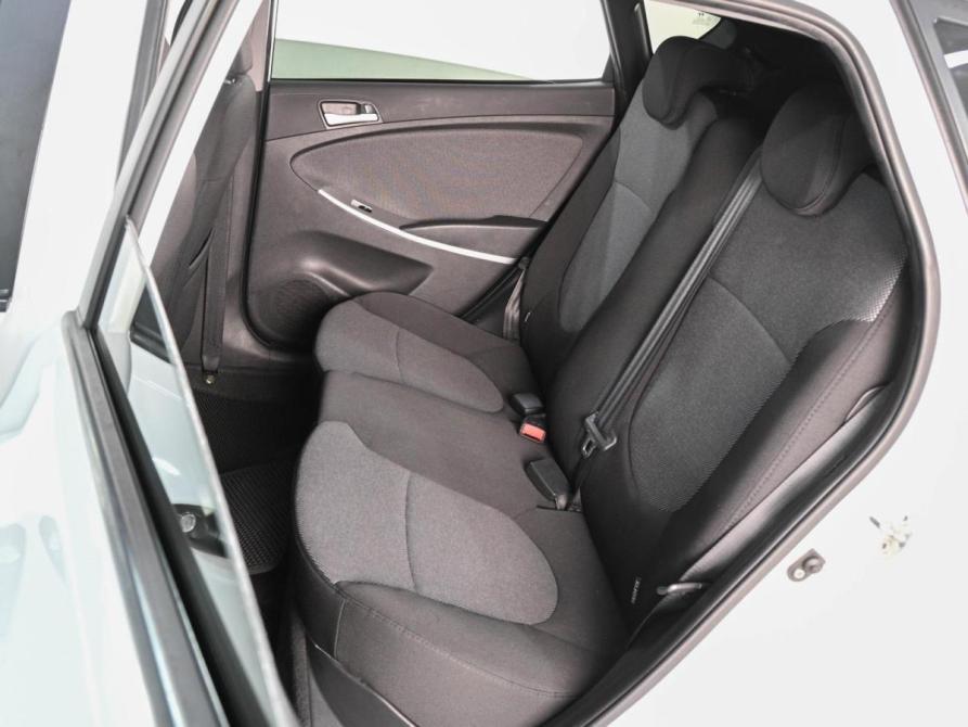 Hyundai Solaris I Ростов-на-Дону  - изображение 9